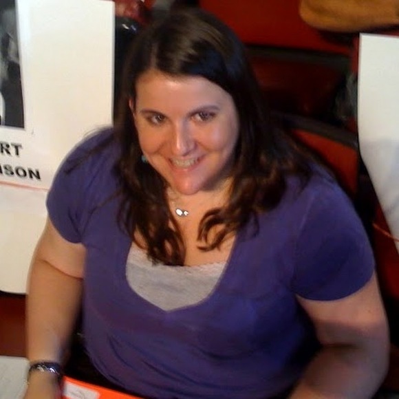 Meet your Posher, Rachele - Picture 1 of 1